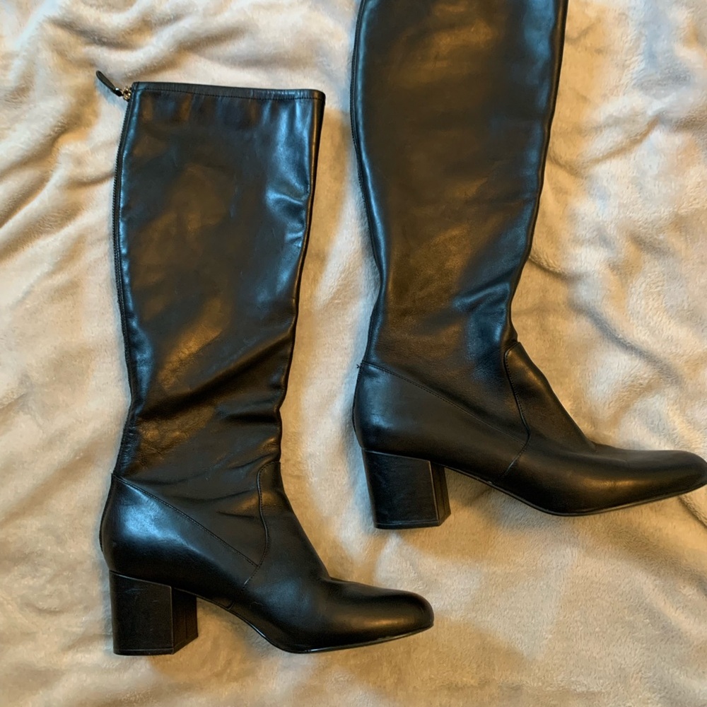 Steve Madden leather low heal black boots size 10